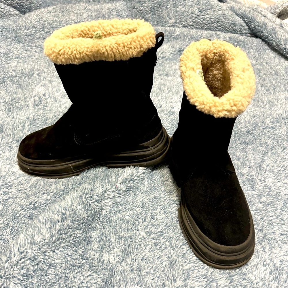 Zara suede black boots for girls size 33